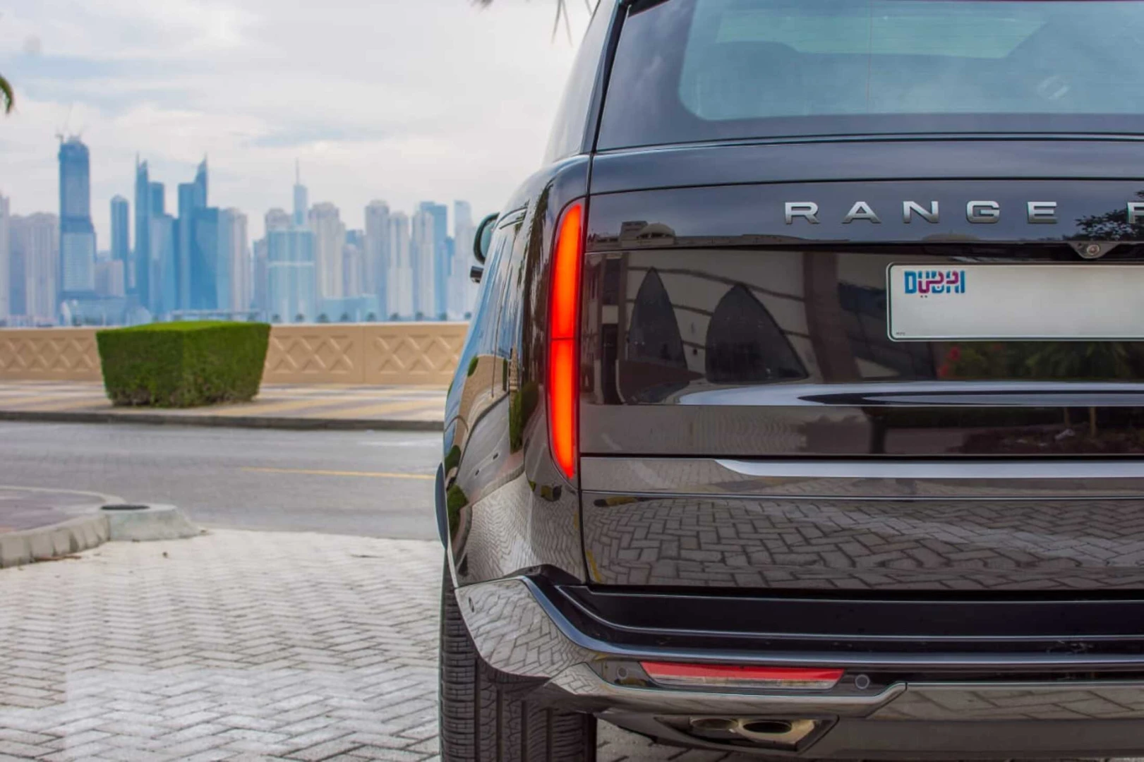 رينج روفر روڤر ٢٠٢٢ - سيارة فاخرة thumbnail NaN